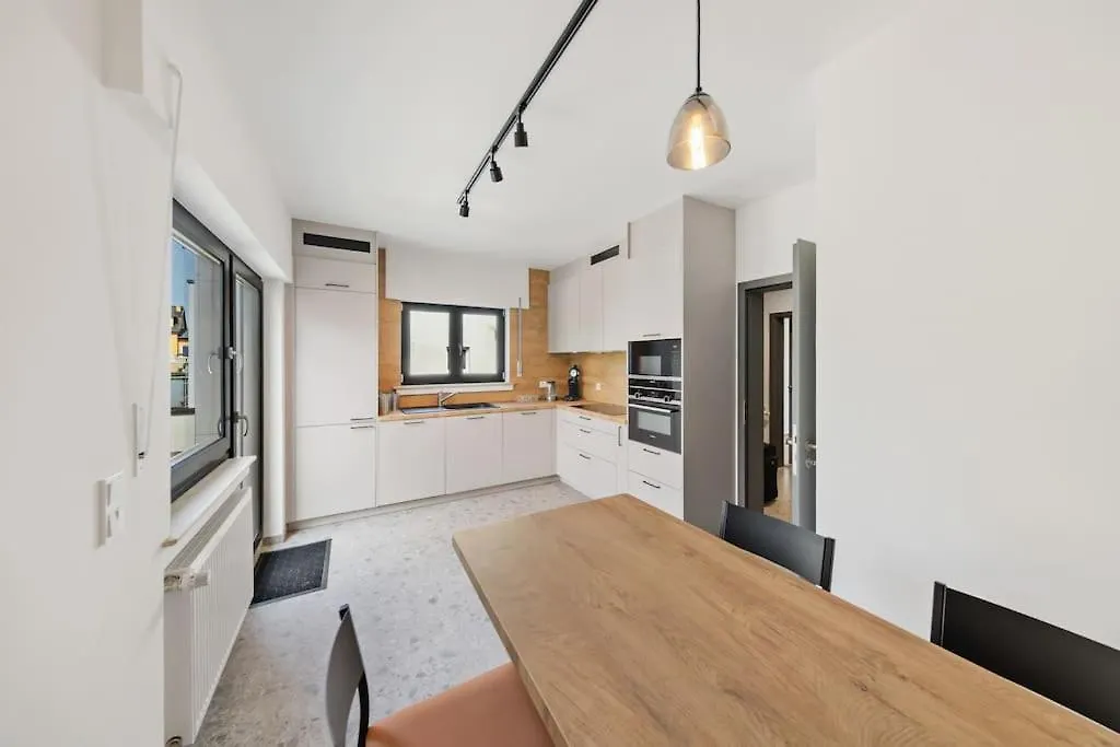 Villa66 Private Bedroom 3 - Shared Kitchen Livange