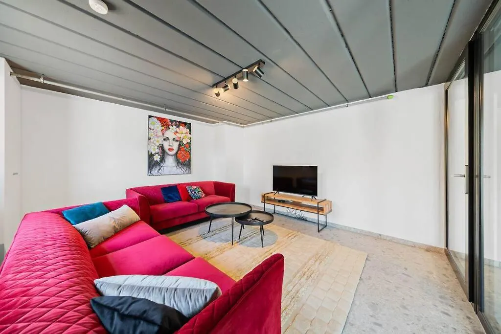 Villa66 Private Bedroom 3 - Shared Kitchen Livange 0*,